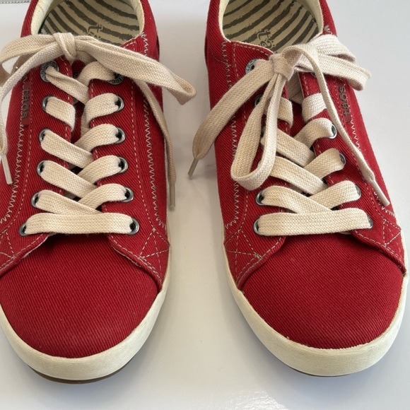 Taos Star Sneakers STA-12844 Womens 8.5 Red Canvas Lace Up Low Top Comfort Shoes - Picture 12 of 16